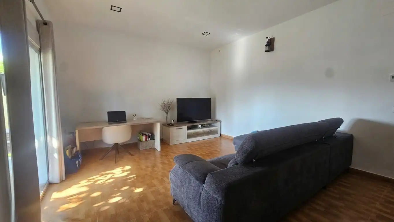 Sala de estar de Casa o chalet en venta en Piera con Aire acondicionado, Calefacción y Jardín privado