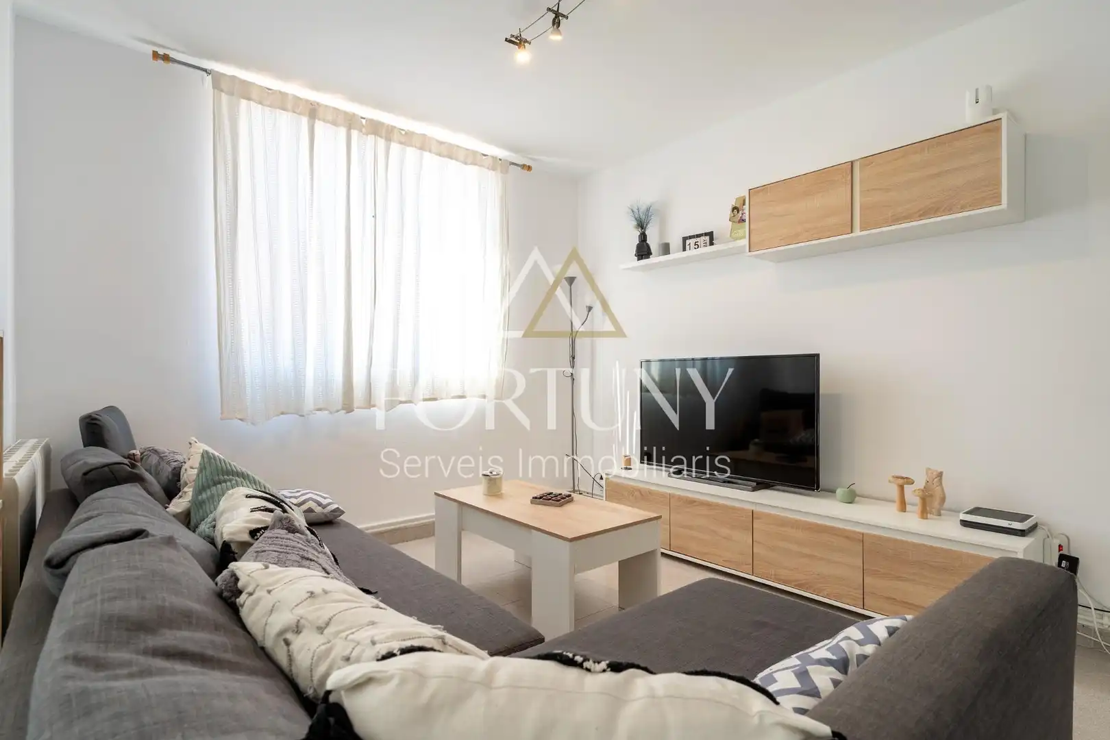 Living room of Houses for sale in Reus  with Air Conditioner, Heating and Terrace