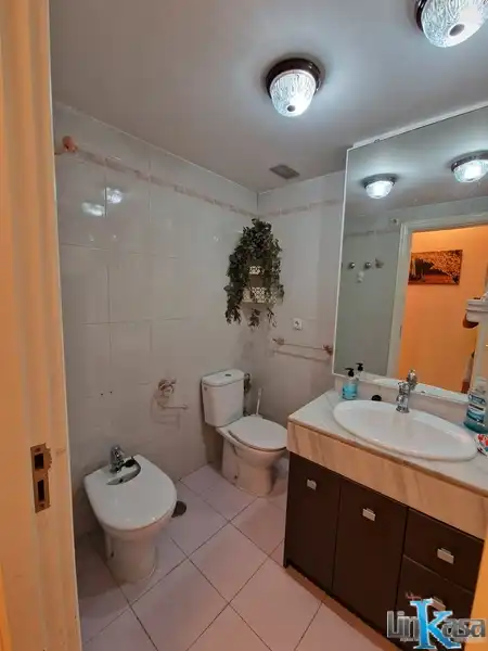 Bathroom of Detached homes for sale in Almuñécar  with Terrace, Balcony and Community pool