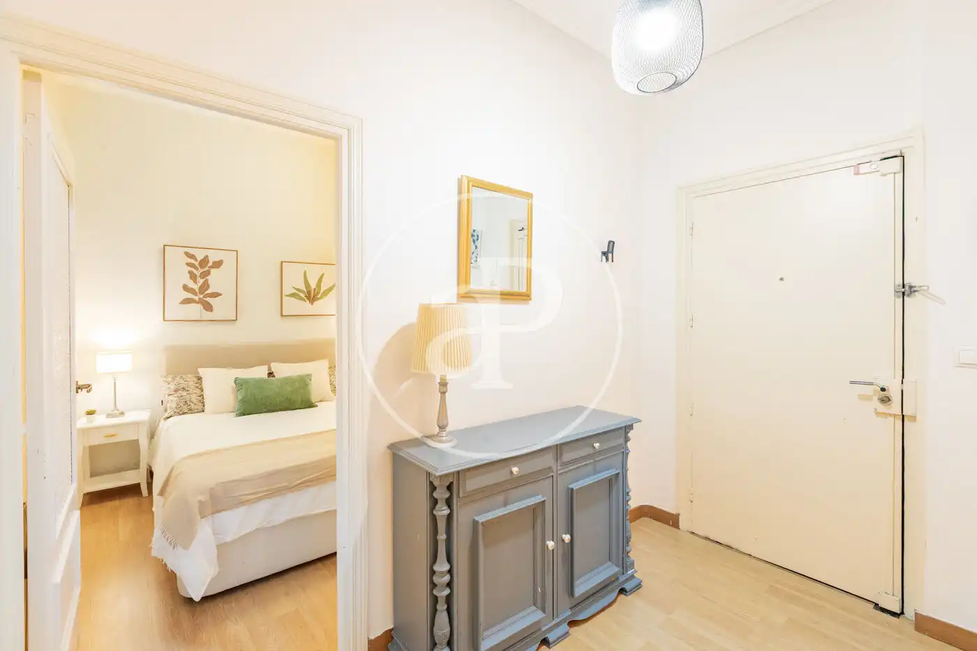 Flat for rent in Madrid  with Heating and Furnished