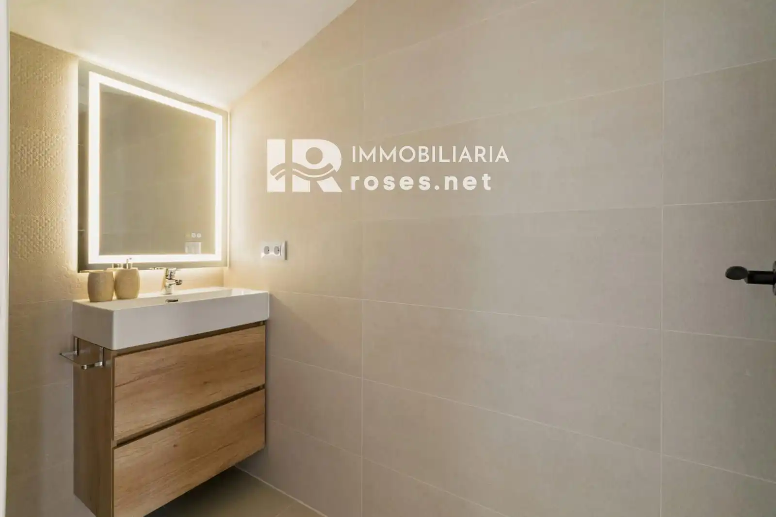 Bathroom of Duplexes for sale in Fortià  with Terrace