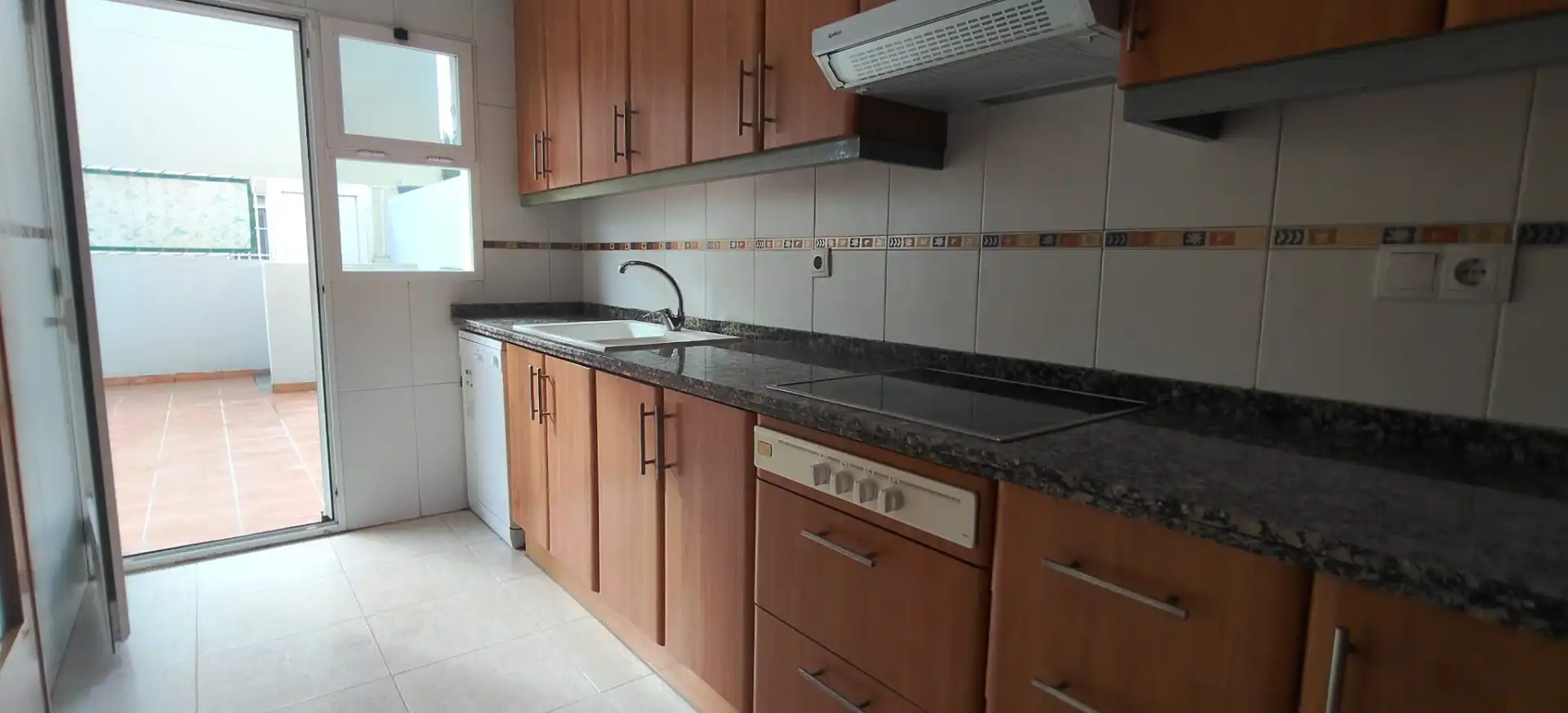 Casa a schiera con piscina in affitto a Carrer Llevant 3, imagen 11