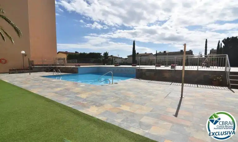 Swimming pool of Flat for sale in Roses  with Heating, Private garden and Terrace