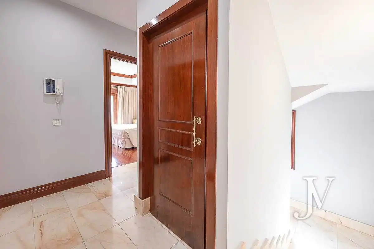 Casa adosada en venda en Madrid amb Aire condicionat, Calefacció i Jardí privat