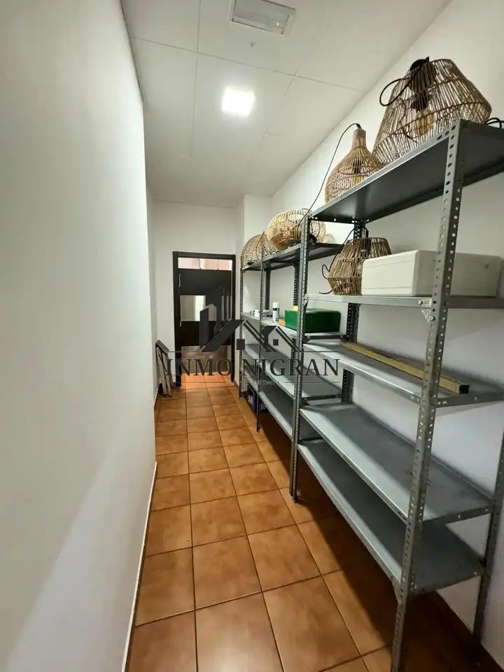 Local comercial en venta en Villamil y Castro, imagen 12