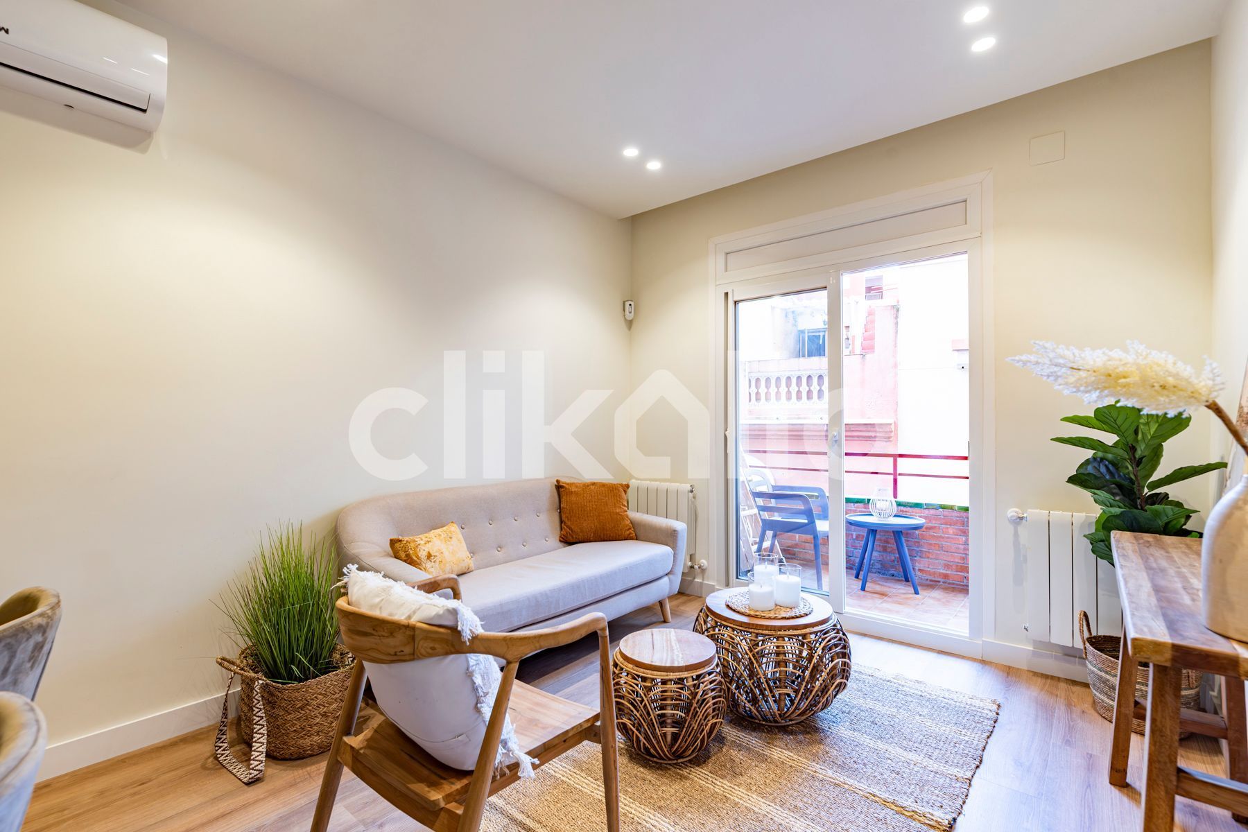Bedroom of Flat for sale in  Barcelona Capital  with Air Conditioner, Heating and Terrace