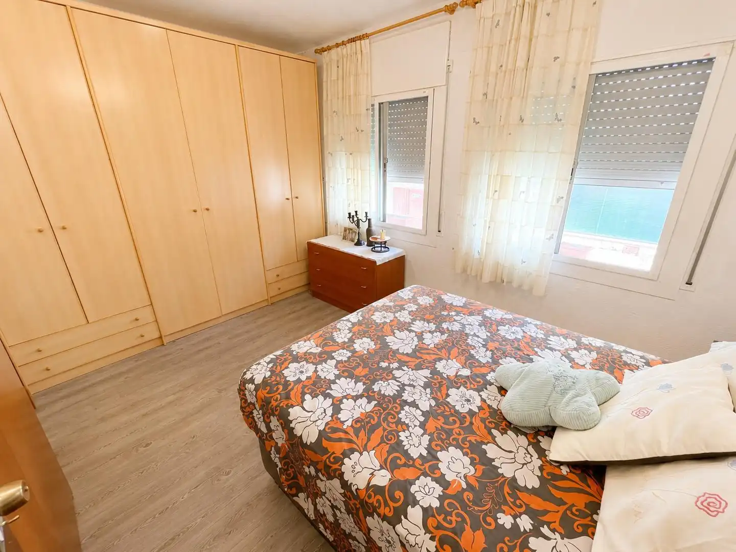 Bedroom of Flat for sale in El Masnou  with Air Conditioner, Storage room and Oven