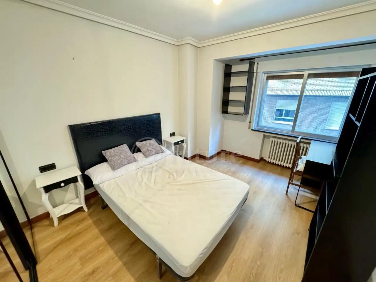 Schlafzimmer von Wohnung zur Miete in Salamanca mit Heizung und Möbliert