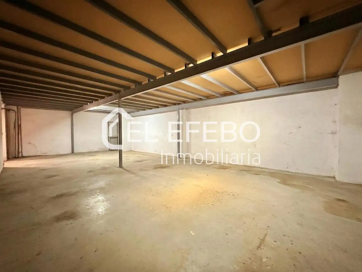 Casa o chalet en venta en Antequera con Terraza, Trastero y Piscina