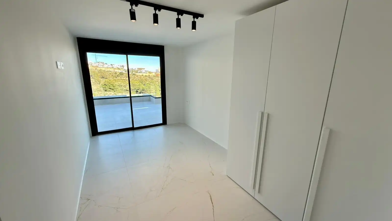 Dormitori de Apartament en venda en Finestrat amb Aire condicionat, Calefacció i Terrassa