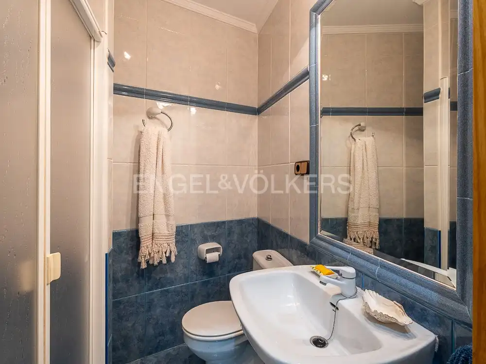Bany de Casa o xalet en venda en Albalat de la Ribera amb Aire condicionat, Calefacció i Terrassa