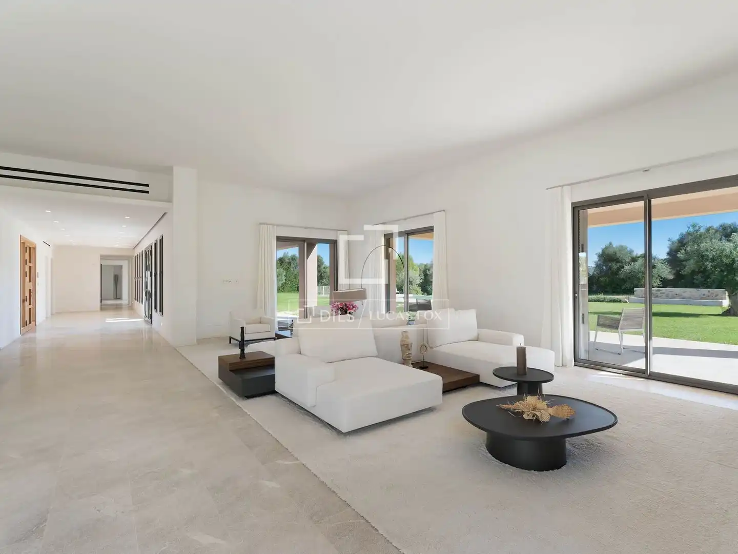 Sala de estar de Finca rústica en venta en Capdepera con Aire acondicionado, Calefacción y Jardín privado