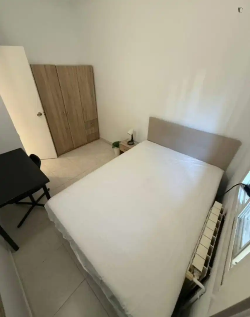Bedroom of Apartments for share in Barcelona  with Furnished, Washing machine and Internet