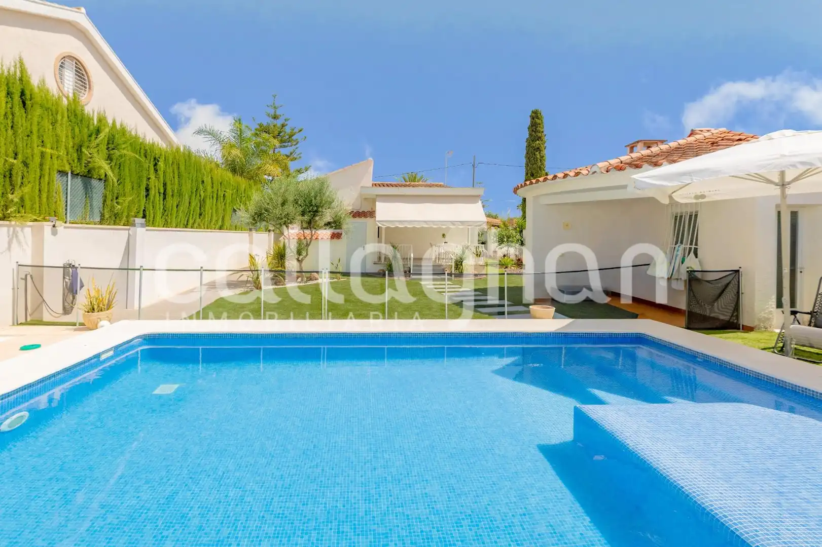 Piscina de Casa o chalet en venta en L'Eliana con Aire acondicionado, Calefacción y Piscina