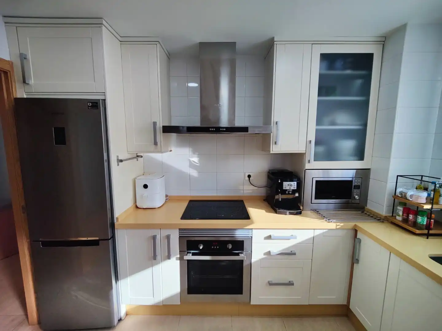 Kitchen of Flat for sale in Badajoz Capital  with Air Conditioner