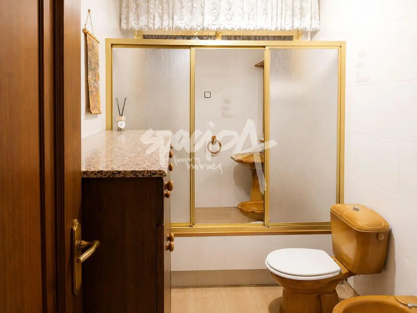 Baño de Casa o chalet en venta en Ponferrada con Calefacción y Amueblado