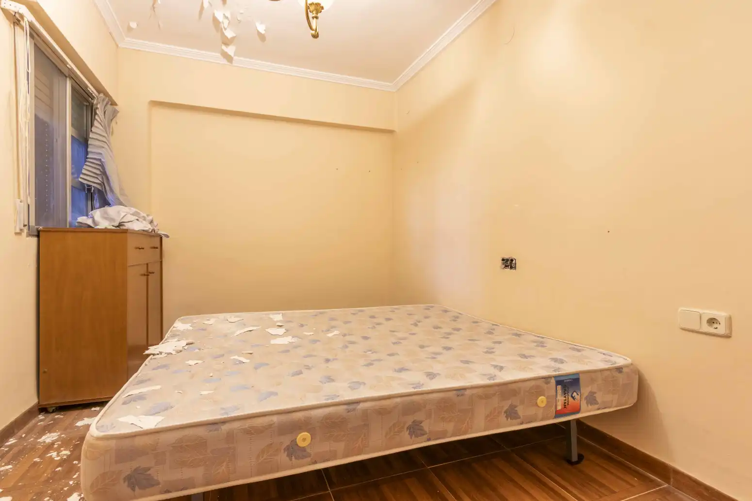 Habitación de Casa o chalet en venta en Calles con Jardín privado, Terraza y Piscina
