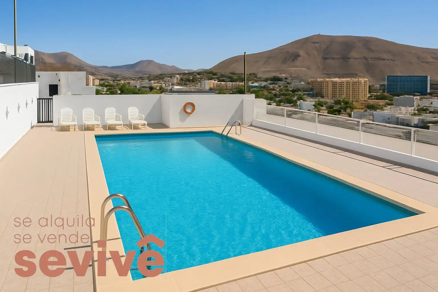 Piscina de Pis en venda en Arona amb Moblat