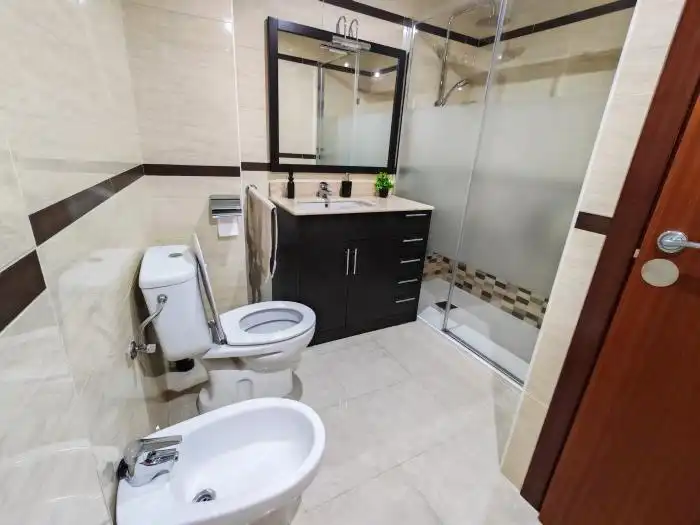 Badezimmer von Maisonette zum Verkauf in Lliçà d'Amunt mit Klimaanlage, Heizung und Parkett