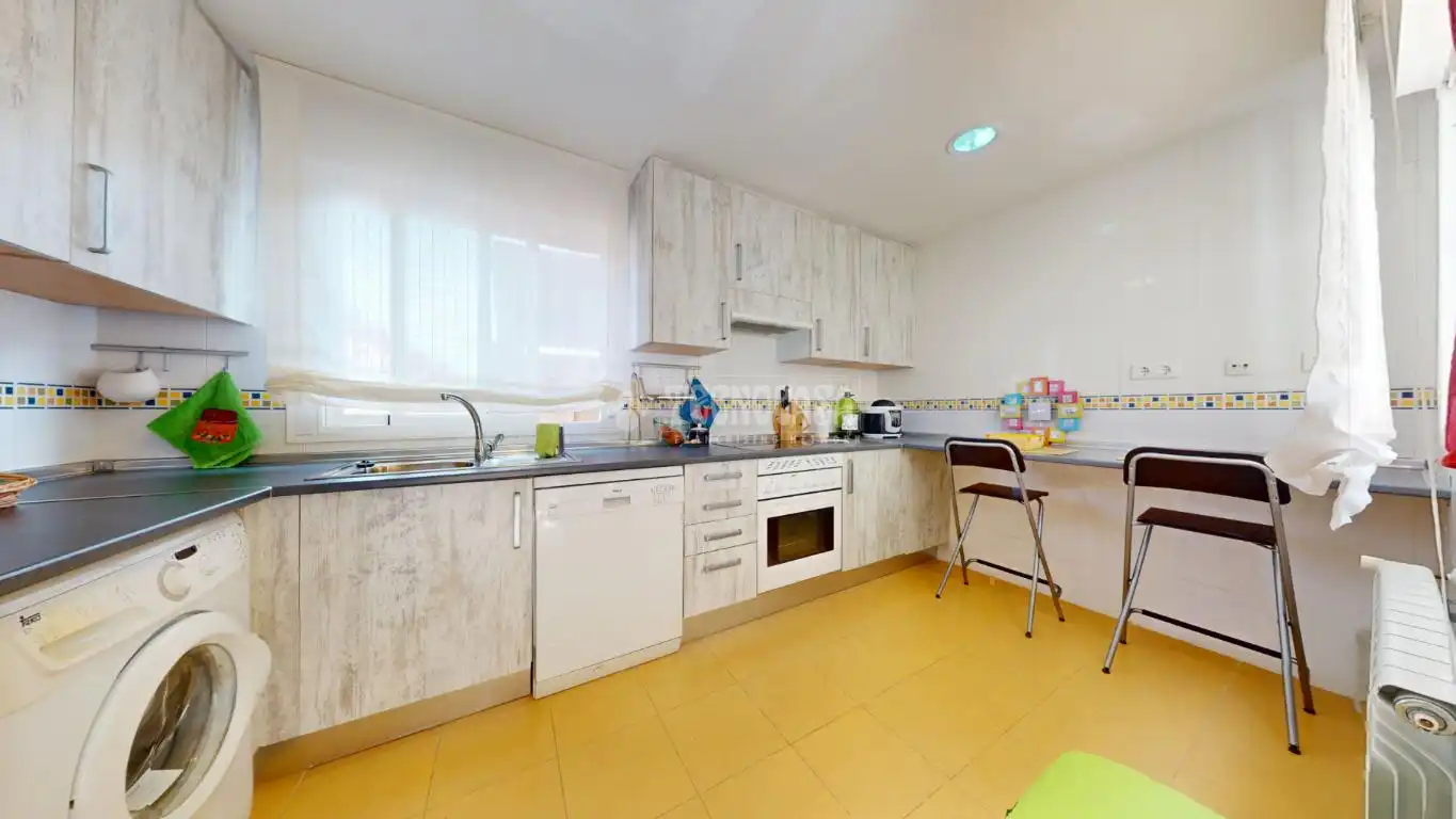 Kitchen of Detached homes for sale in Yebes  with Heating and Terrace