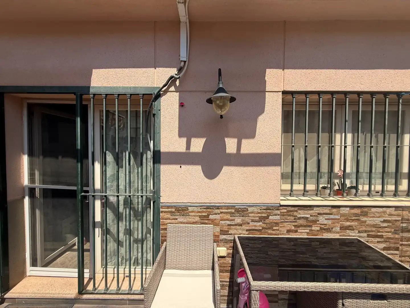 Terrassa de Casa adosada en venda en La Pobla de Vallbona amb Aire condicionat, Calefacció i Terrassa