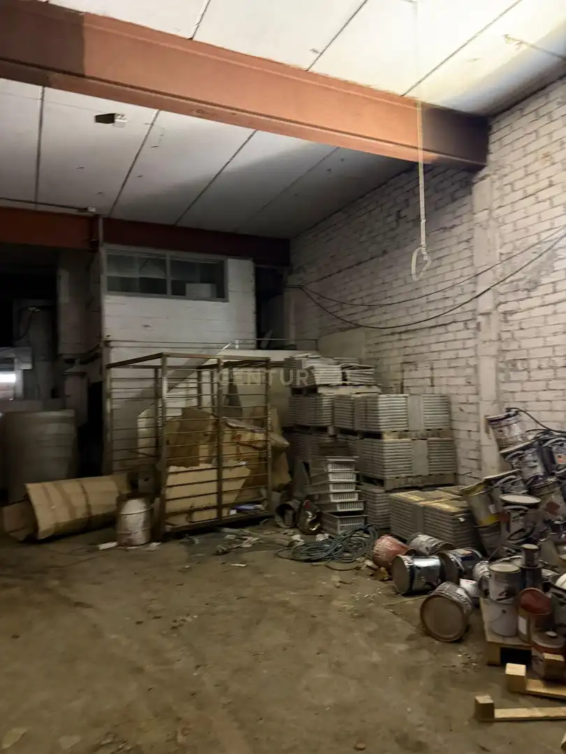 Industrial building with lift for sale in Zona Industrial, imagen 19