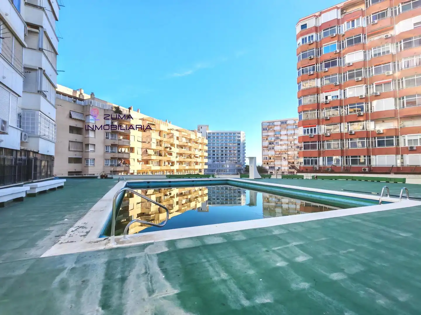 Swimming pool of Apartments for rent in Torremolinos  with Terrace, Furnished and Community pool