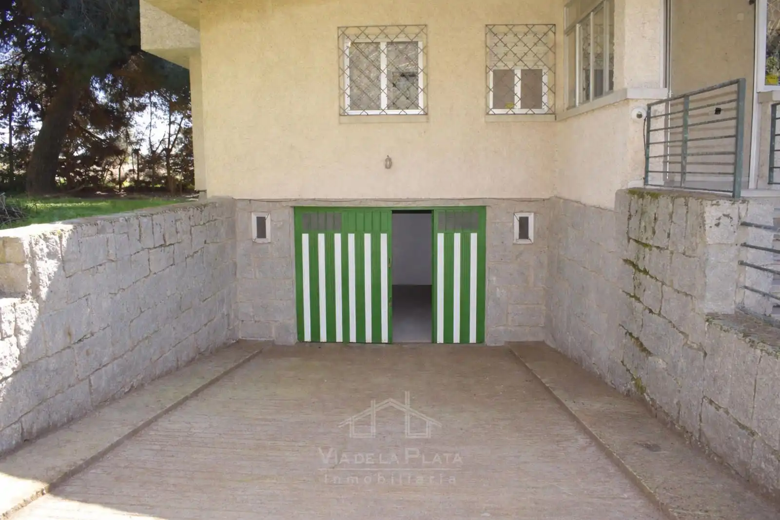 Parking de Casa o chalet en venta en Villoria con Calefacción, Jardín privado y Terraza