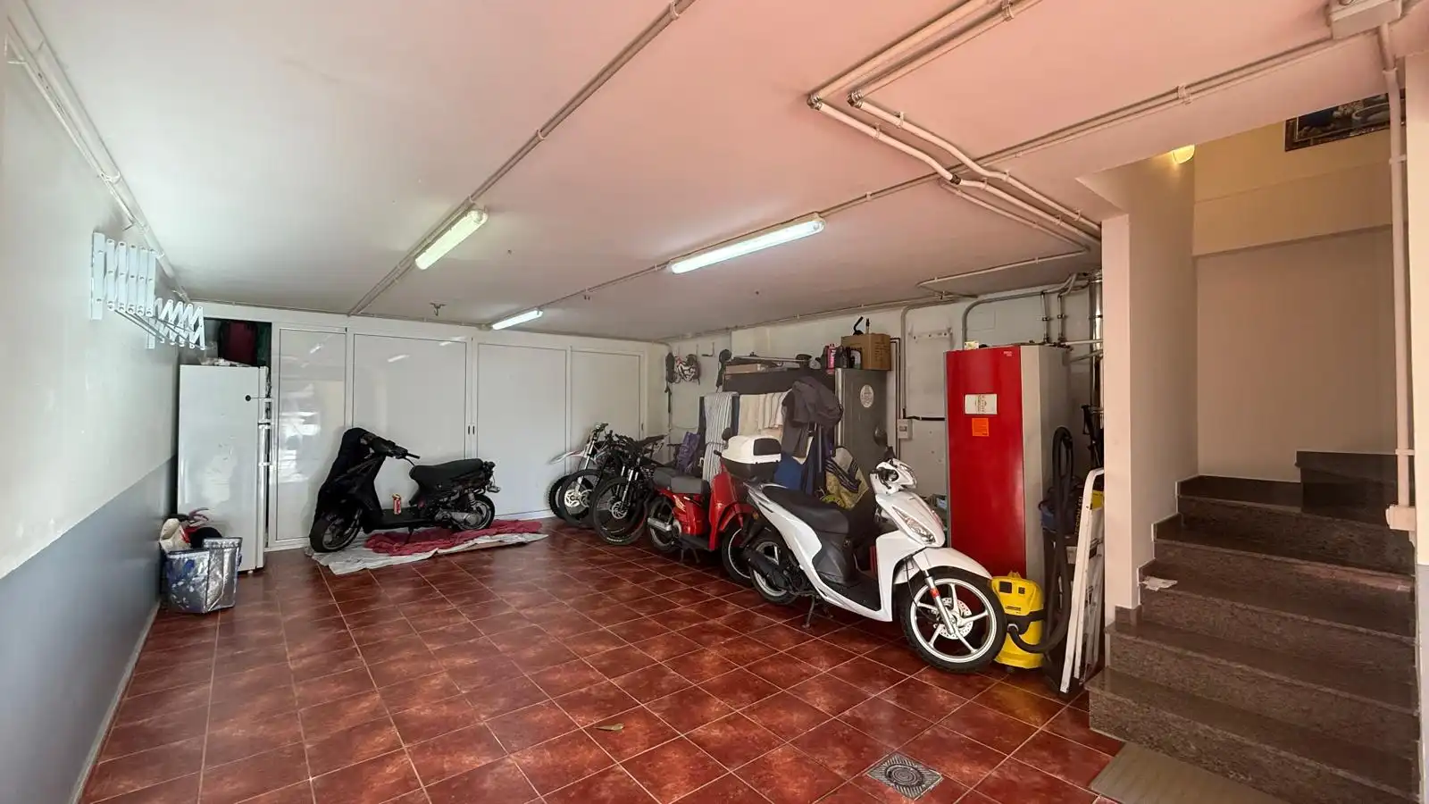 Aparcament de Casa o xalet en venda en Palafrugell amb Aire condicionat, Calefacció i Jardí privat