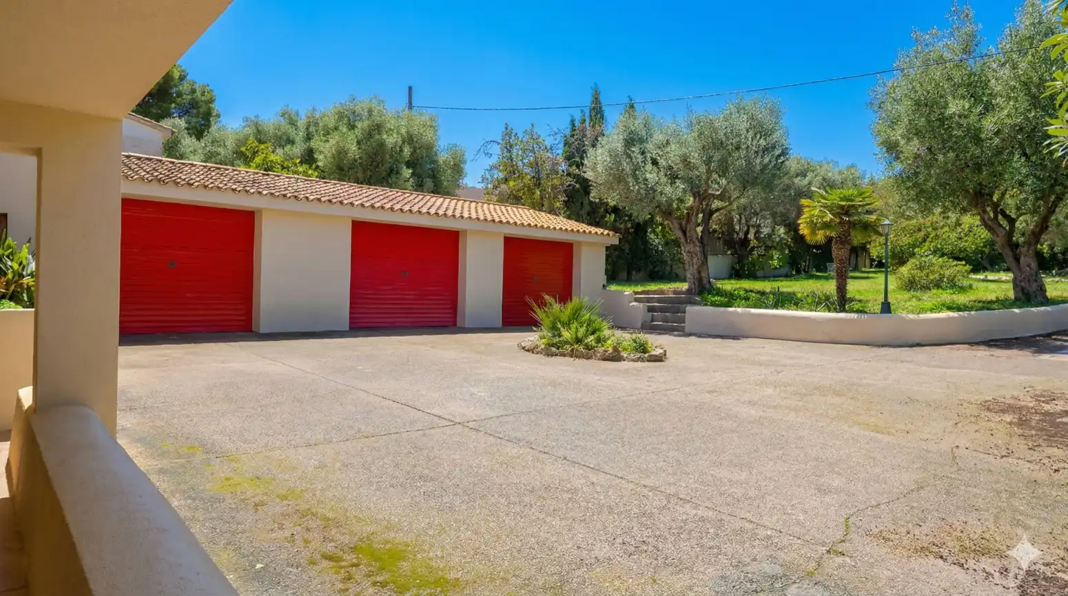 Parking of Flat for sale in Alcúdia  with Air Conditioner, Terrace and Storage room