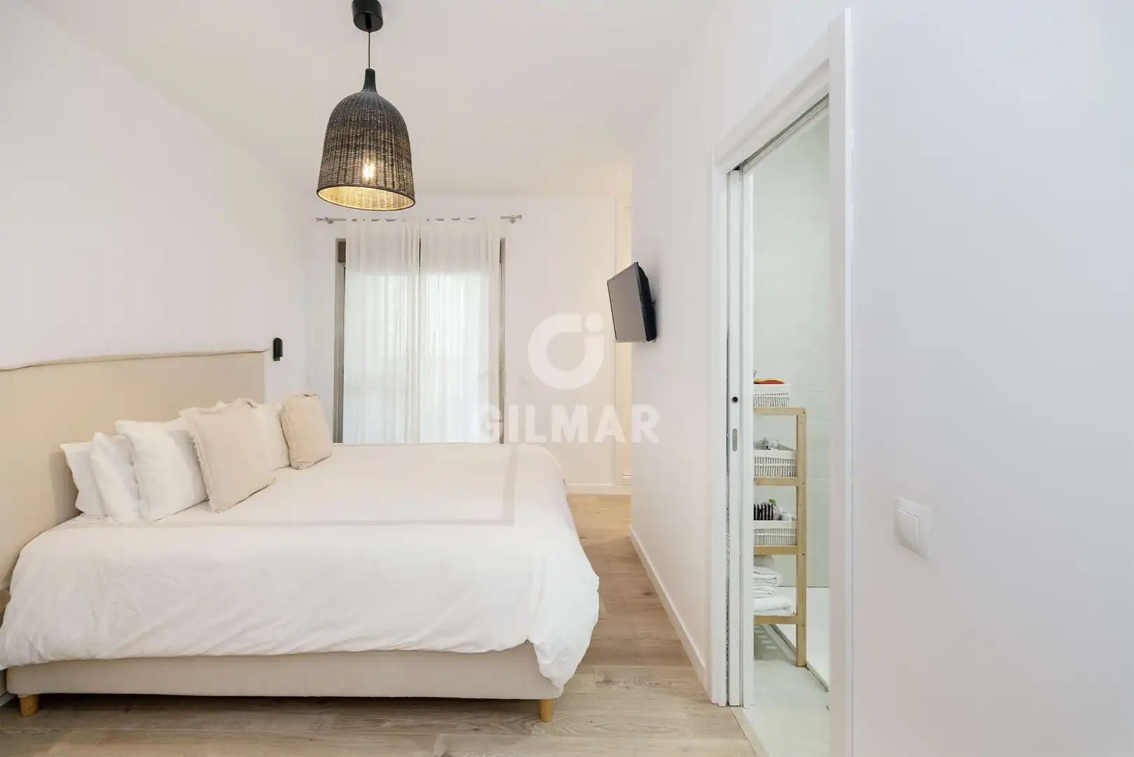 Habitación de Piso en venta en Torremolinos con Calefacción, Jardín privado y Trastero