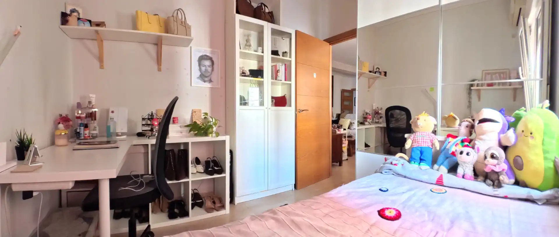 Bedroom of Flat for sale in Sevilla  with Air Conditioner, Heating and Oven