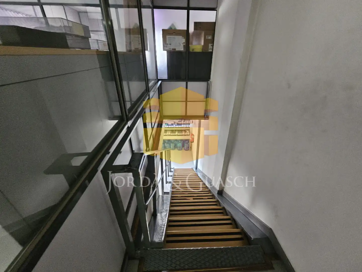 Nave industrial in affitto a Carrer de les Torrenteres 24, imagen 2