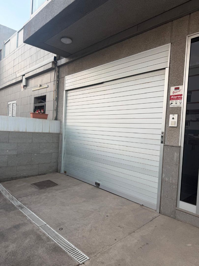 Außenansicht von Geschaftsraum zur Miete in Telde