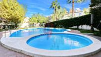 Piscina de Casa adosada en venda en Santa Pola amb Calefacció, Terrassa i Balcó
