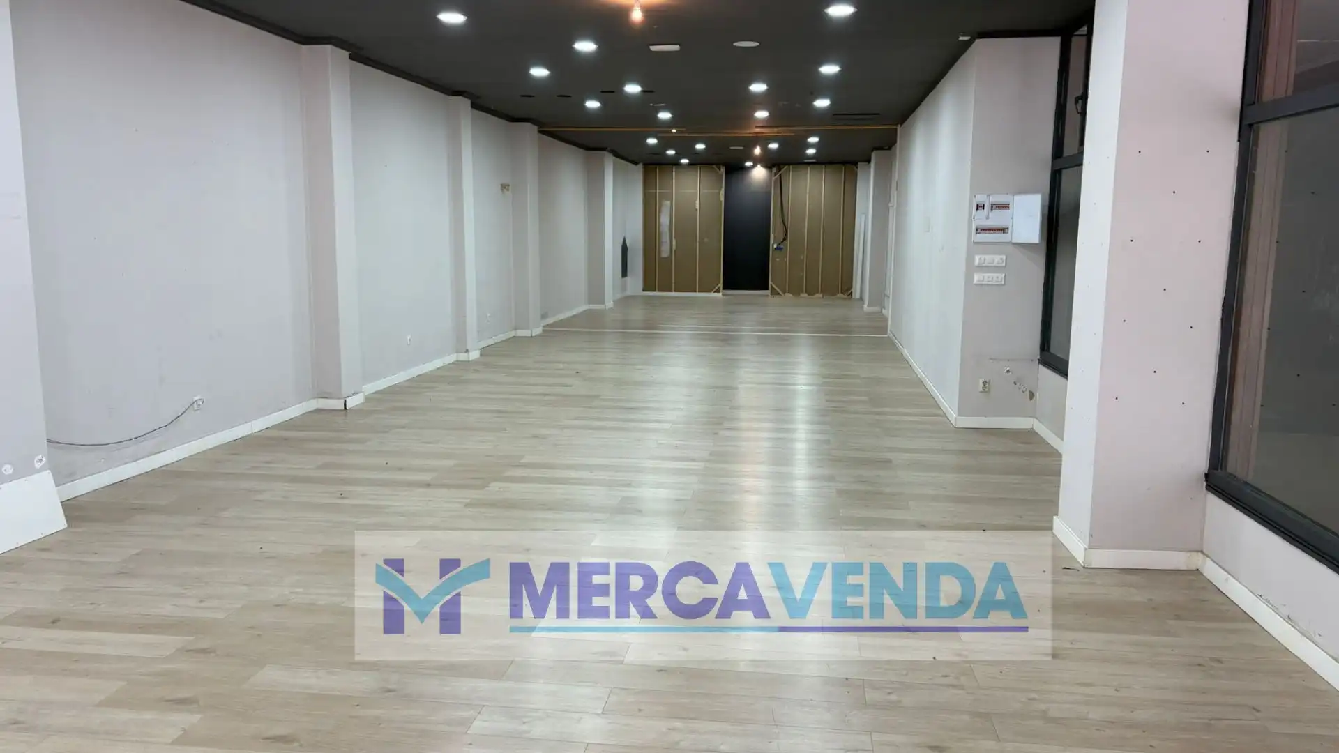 Local comercial en alquiler en Rúa Senén Canido 5, imagen 4