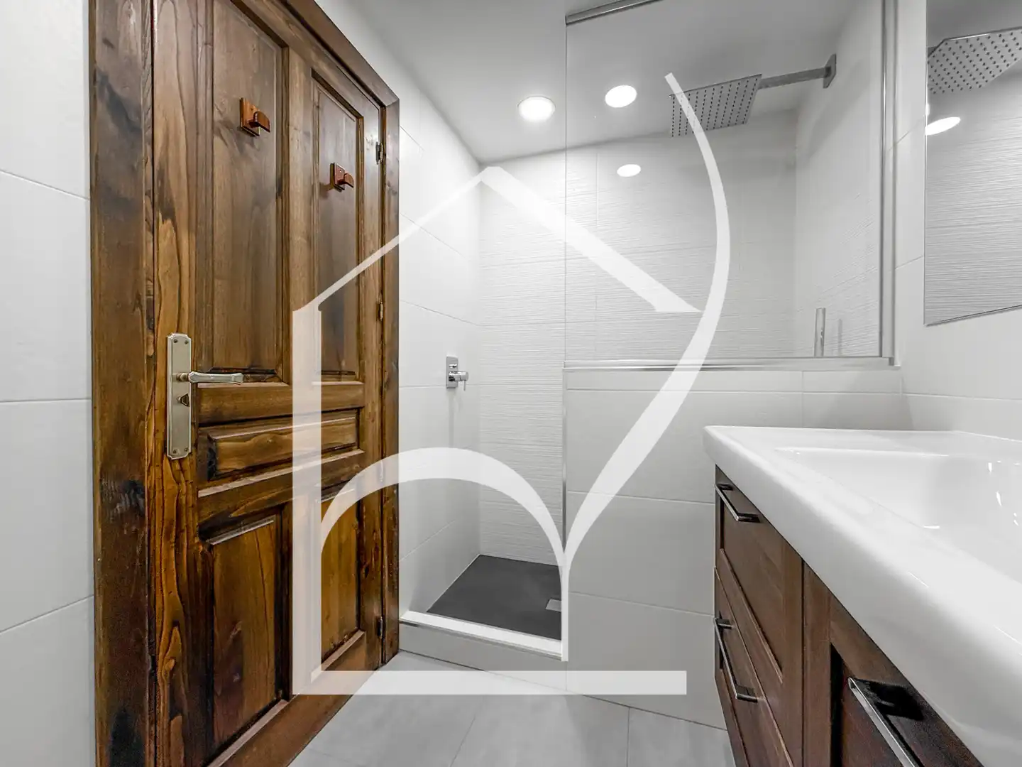 Badezimmer von Wohnung zum Verkauf in Salamanca mit Heizung und Möbliert