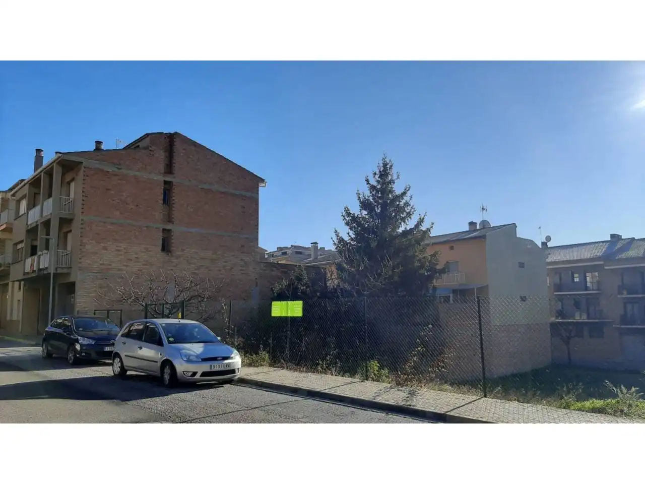 Residential zum Verkauf in Avià