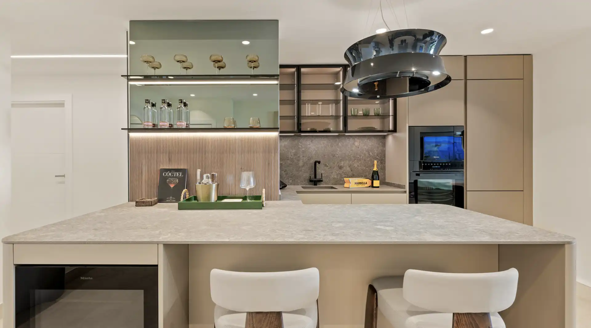 Apartment with pool for sale in Selwo, imagen 11