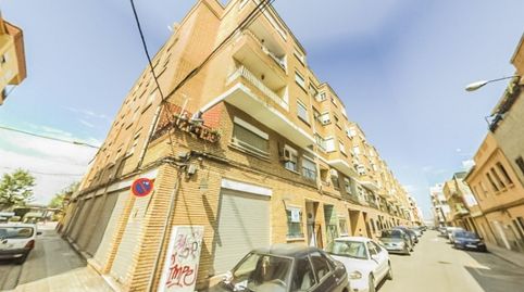 Foto 2 de Piso en venta en Avenida de Abril - 9 de Octubre, Sagunto / Sagunt