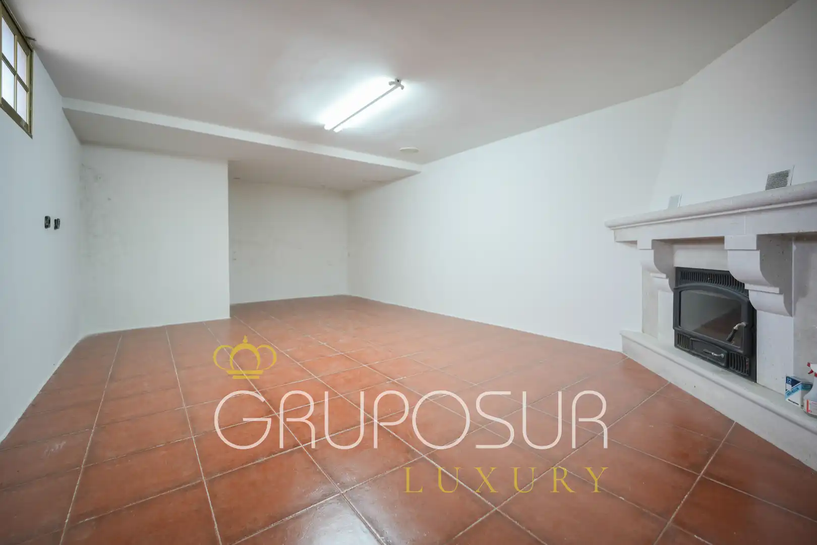 Casa adosada en venda en Laguna de Duero amb Calefacció, Jardí privat i Parquet