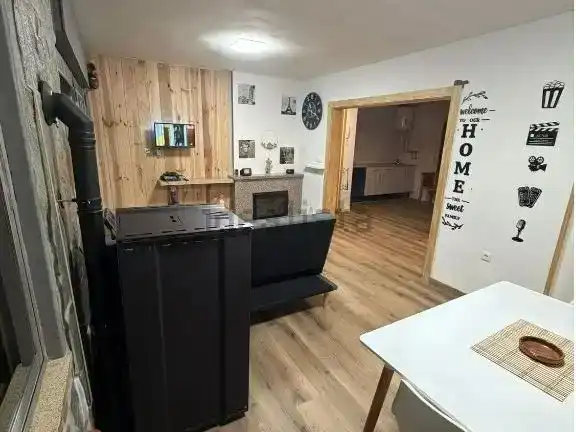 Living room of Flat for rent in Degaña  with Parquet flooring and Furnished
