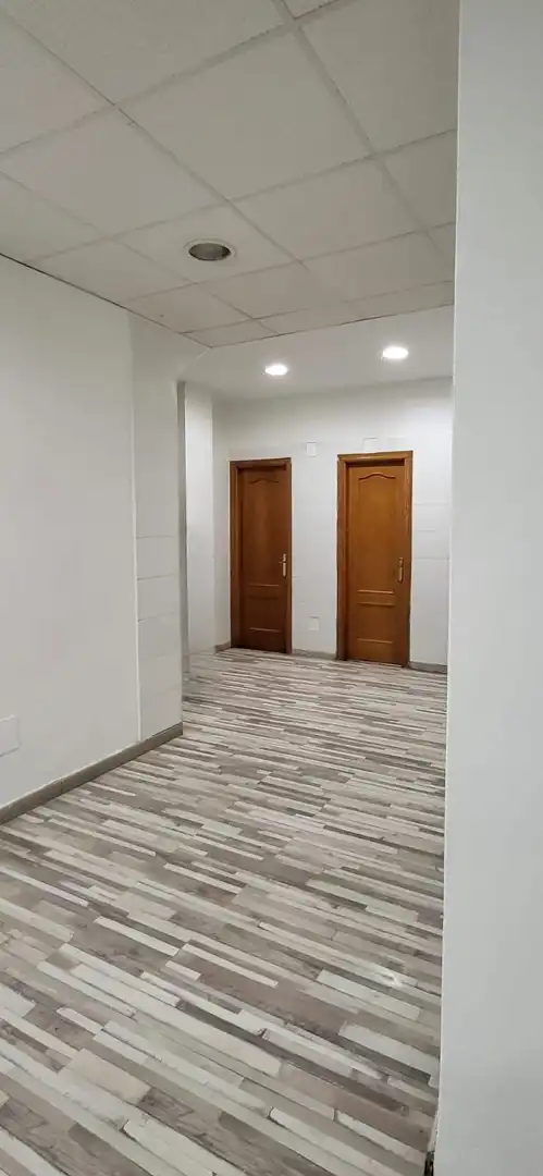 Gewerbefläche zur Miete in Calle Aurora, imagen 2