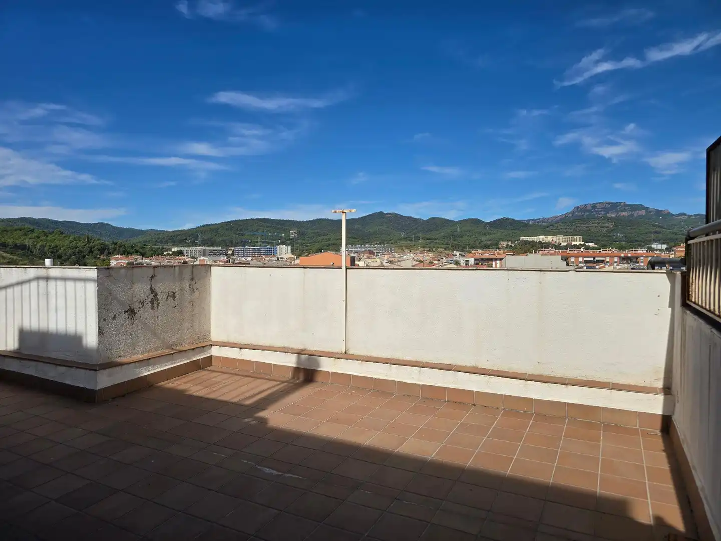 Terraza de Ático en venta en Terrassa con Calefacción, Terraza y Alarma