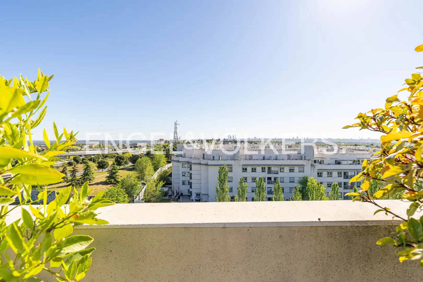 Terrace of Attic for sale in Madrid  with Air Conditioner, Heating and Private garden