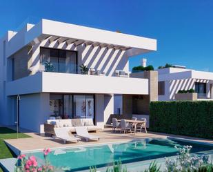 Exterior view of House or chalet for sale in Estepona  with Air Conditioner, Private garden and Terrace