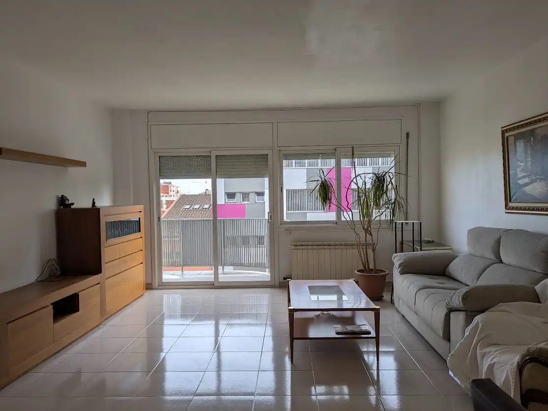 Living room of Flat for sale in Sabadell  with Heating, Oven and Balcony