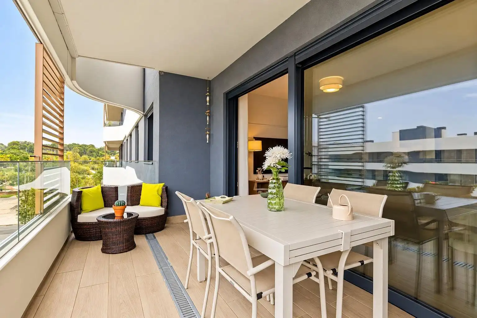 Flat with terrace for sale in Mas d'En Serra - Els Cards