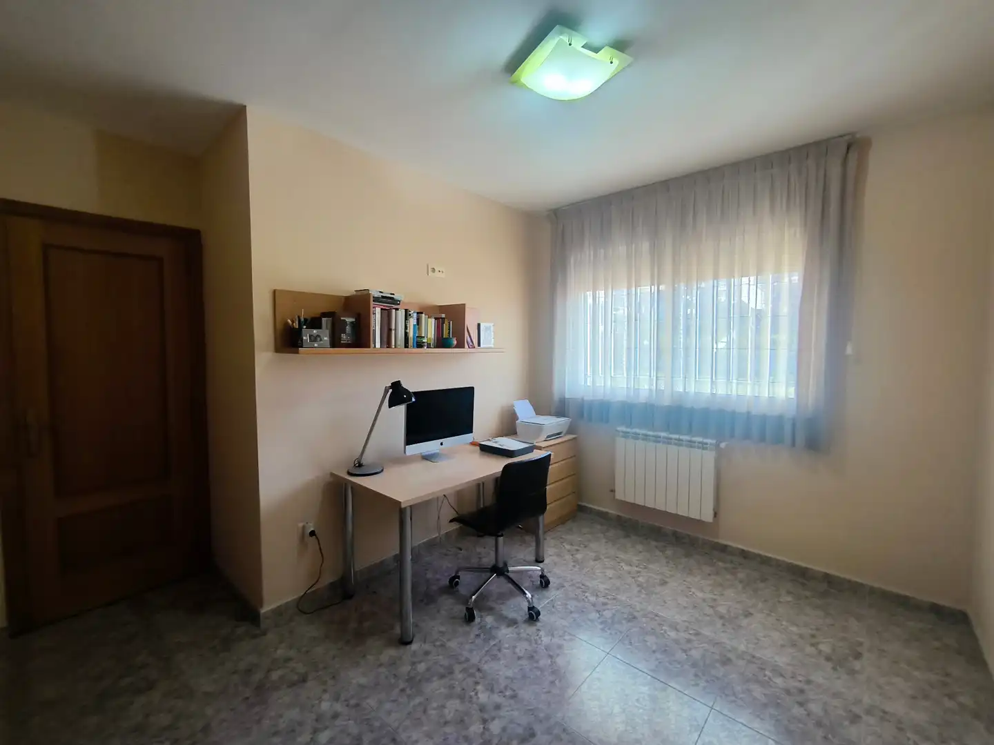 Habitación de Casa o chalet en venta en Lliçà d'Amunt con Aire acondicionado, Calefacción y Jardín privado