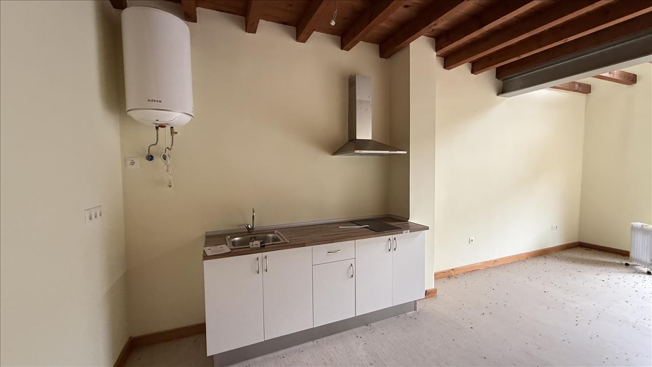 Cuina de Apartament en venda en Vega de Liébana amb Parquet i Balcó
